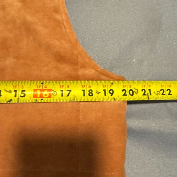 Susan Bristol Pink Vest - Picture 7 of 7